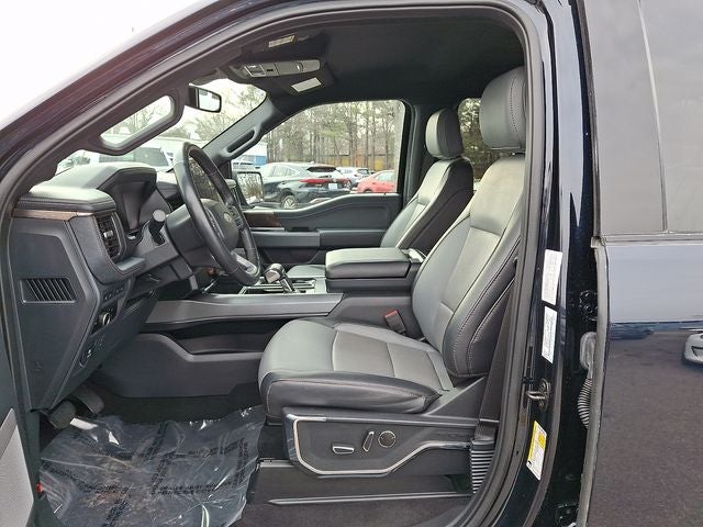 2023 Ford F-150 Lightning Lariat