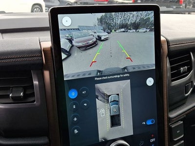 2023 Ford F-150 Lightning Lariat