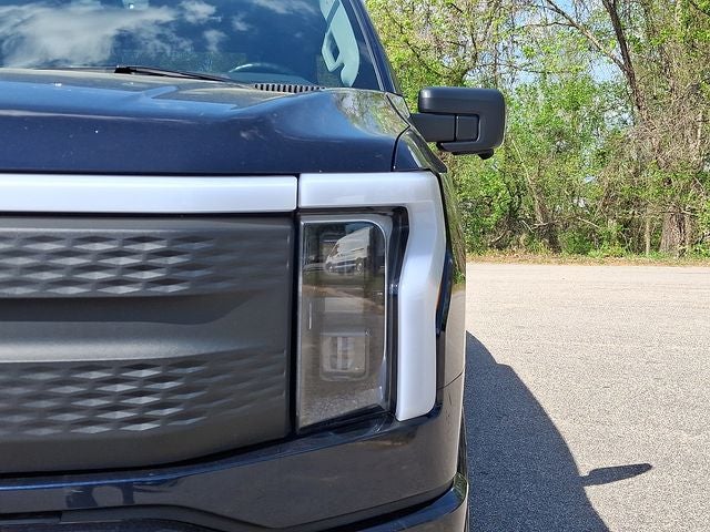 2024 Ford F-150 Lightning Flash