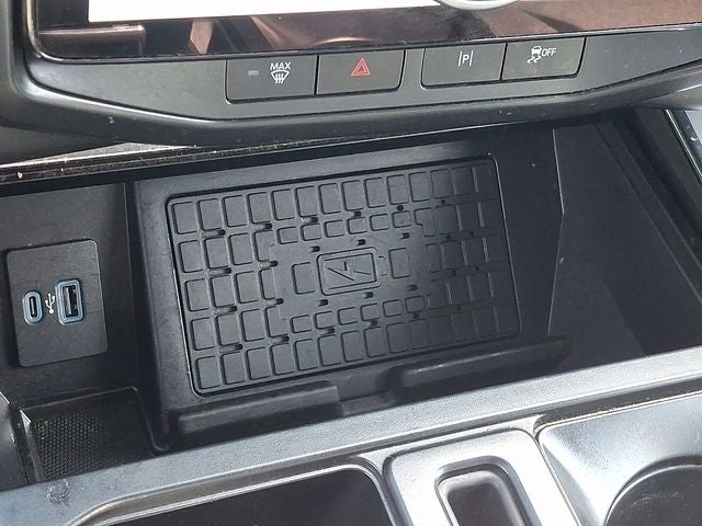 2024 Ford F-150 Lightning Flash