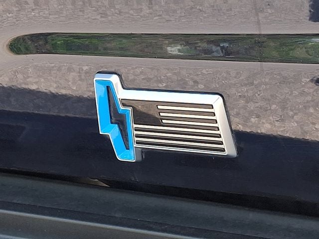 2024 Ford F-150 Lightning Flash