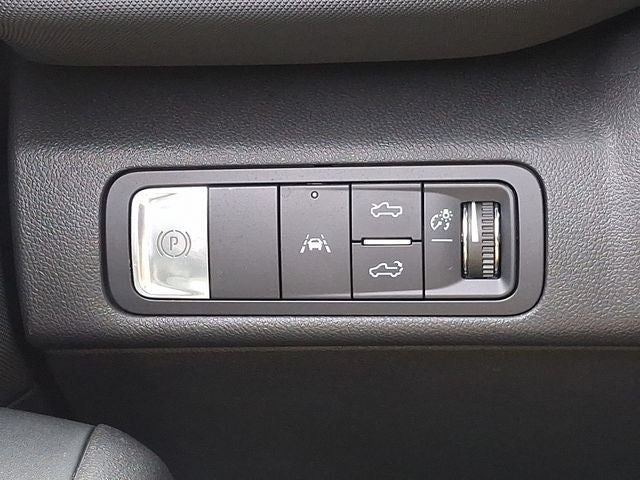 2025 Chevrolet Silverado EV LT