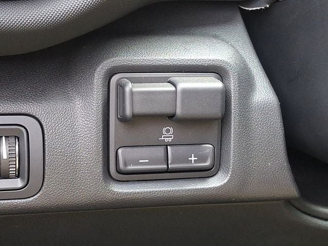 2025 Chevrolet Silverado EV LT