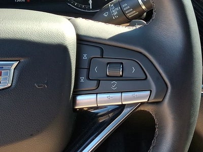 2025 Cadillac XT6 Premium Luxury