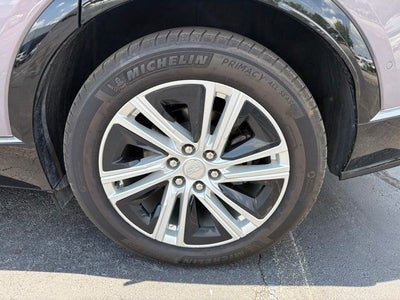 2024 Cadillac LYRIQ Tech