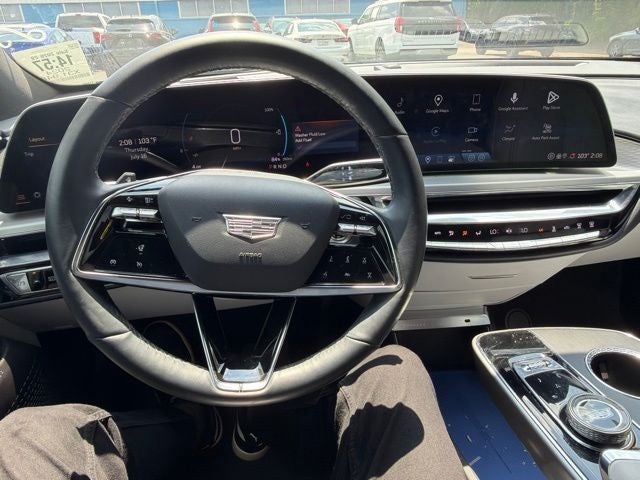 2024 Cadillac LYRIQ Luxury
