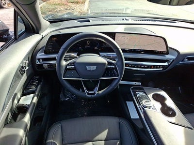 2025 Cadillac LYRIQ Sport