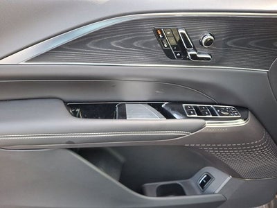 2025 Cadillac LYRIQ Sport