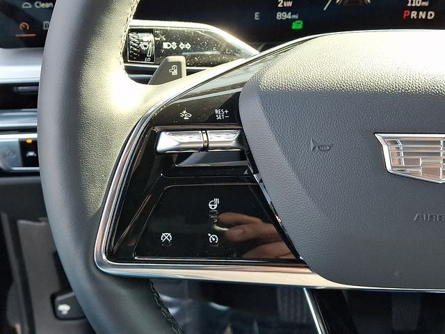 2025 Cadillac LYRIQ Sport