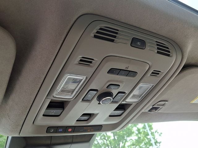 2022 Cadillac Escalade Premium Luxury Platinum