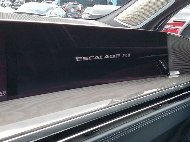 2025 Cadillac ESCALADE IQ Sport 2