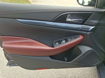 2021 Nissan Maxima Platinum
