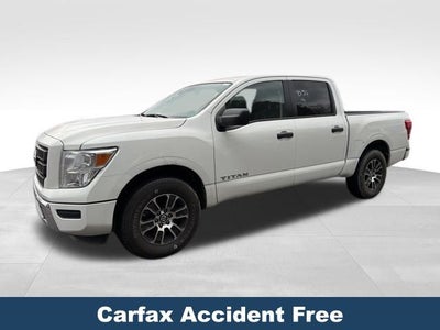 2022 Nissan Titan SV