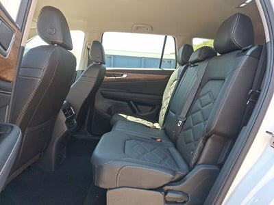2025 Volkswagen Atlas 2.0T SE