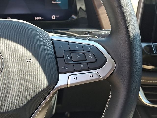2025 Volkswagen Atlas 2.0T SE