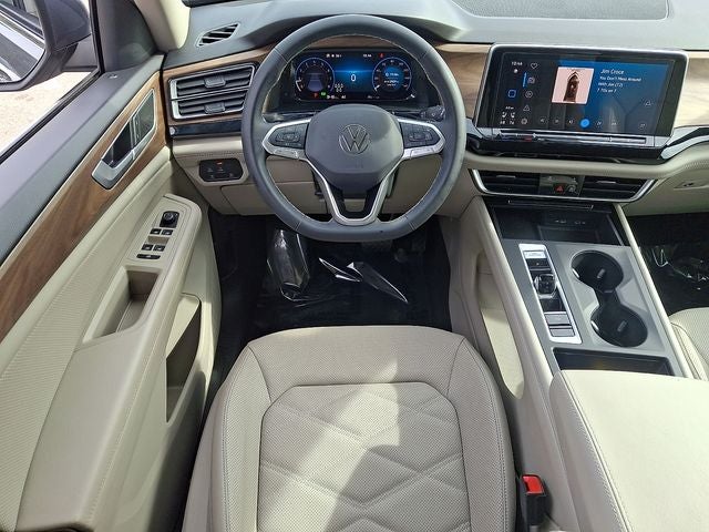 2024 Volkswagen Atlas 2.0T SE