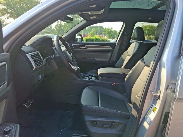 2022 Volkswagen Atlas Cross Sport 2.0T SEL R-Line