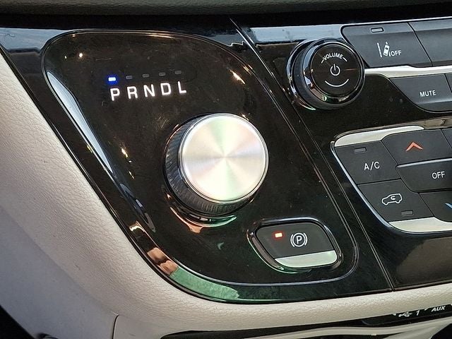 2022 Chrysler Pacifica Hybrid Touring L