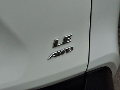 2024 Toyota RAV4 LE
