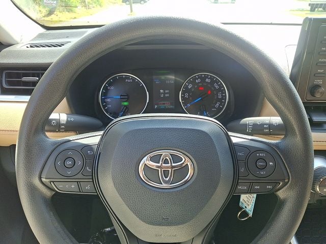 2022 Toyota RAV4 Hybrid LE