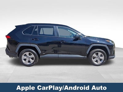 2022 Toyota RAV4 Hybrid LE