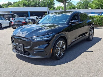 2022 Ford Mustang Mach-E Select