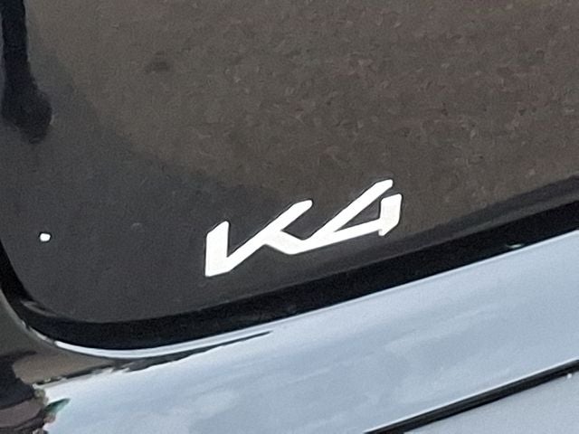 2025 Kia K4 LX