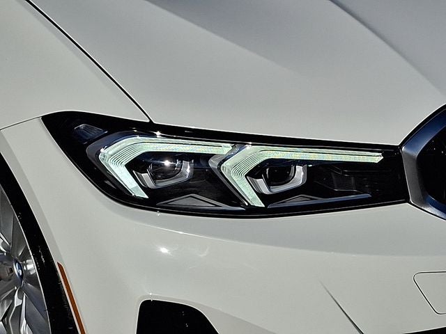 2023 BMW 3 Series 330e iPerformance