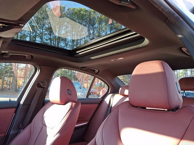 2023 BMW 3 Series 330e iPerformance