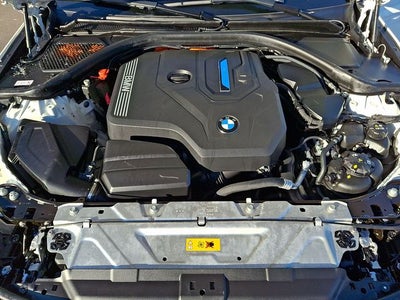 2023 BMW 3 Series 330e iPerformance