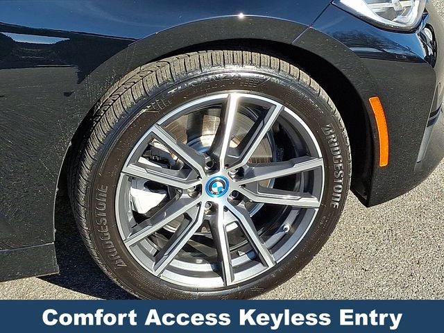 2022 BMW 3 Series 330e iPerformance