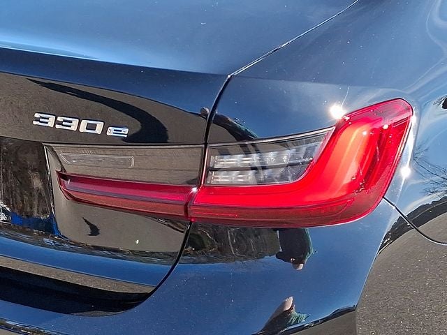 2022 BMW 3 Series 330e iPerformance