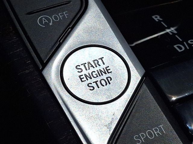 2023 BMW 3 Series 330i
