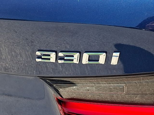 2023 BMW 3 Series 330i