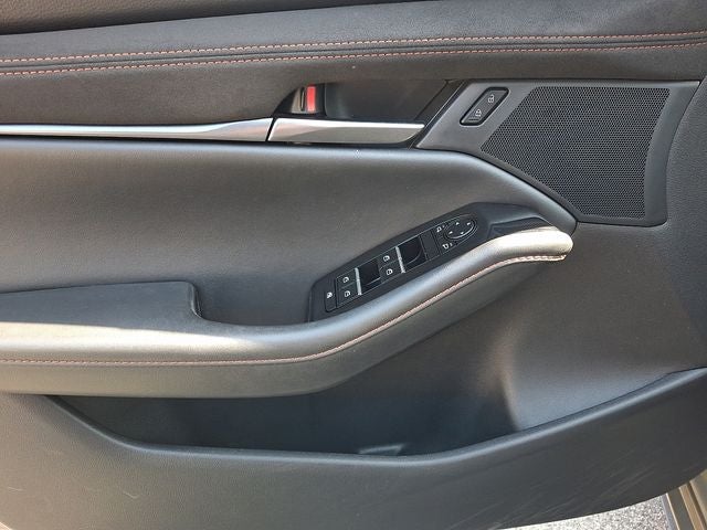 2024 Mazda Mazda3 2.5 Carbon Turbo