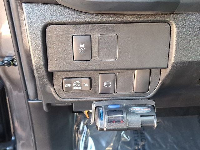 2022 Toyota Tacoma SR V6