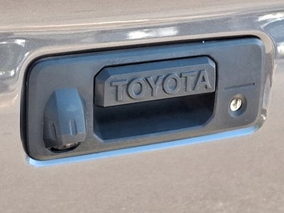 2022 Toyota Tacoma SR V6