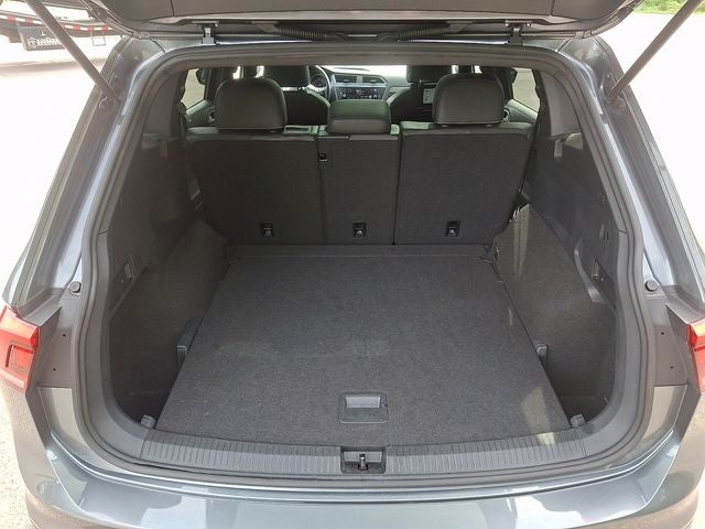 2021 Volkswagen Tiguan 2.0T SE R-Line Black