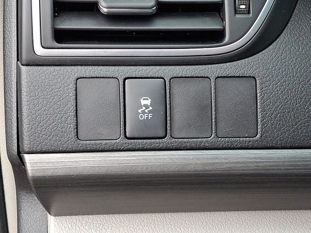 2017 Toyota Camry Hybrid LE