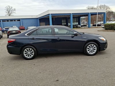 2017 Toyota Camry Hybrid LE