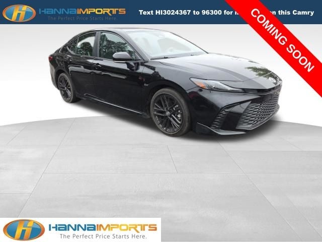 2025 Toyota Camry SE