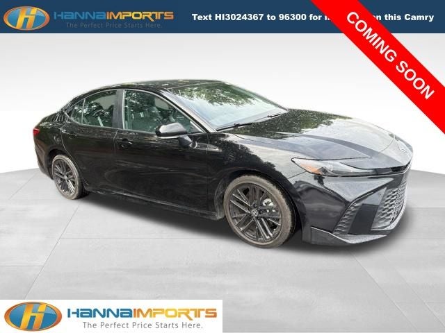 2025 Toyota Camry SE
