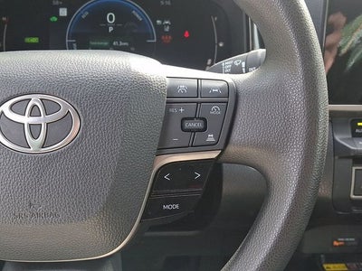 2025 Toyota Camry LE