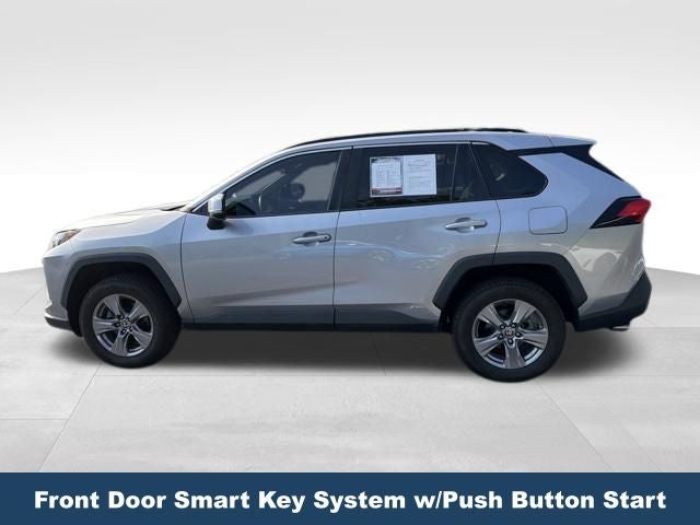 2022 Toyota RAV4 Hybrid XLE