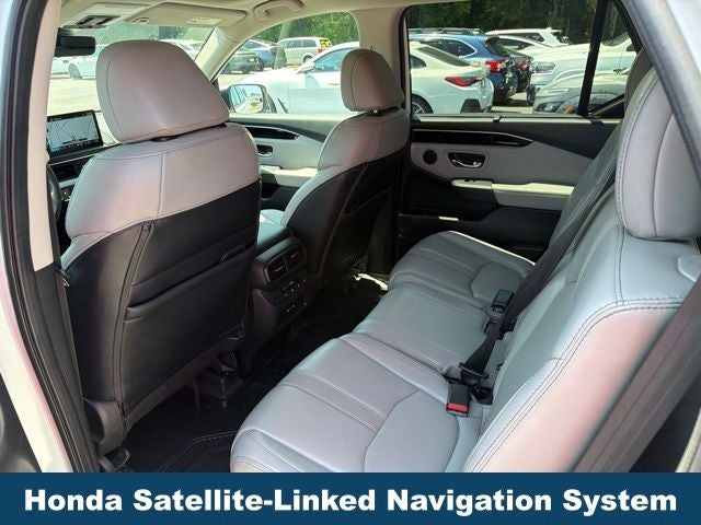 2025 Honda Pilot Touring