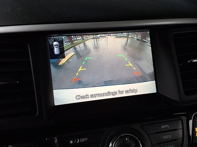 2019 Nissan Pathfinder SV