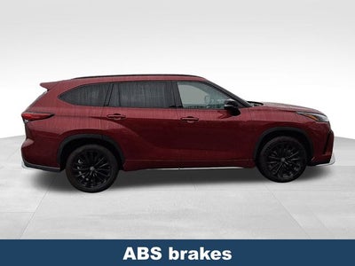 2023 Toyota Highlander XSE