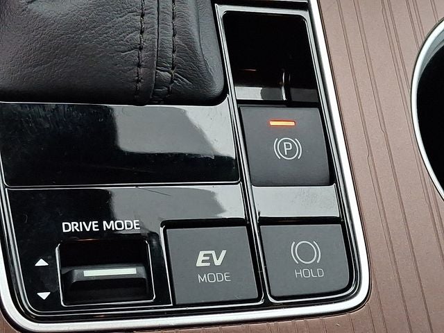 2021 Toyota Sienna LE 8 Passenger