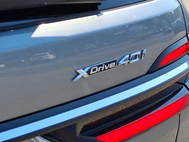 2024 BMW X7 xDrive40i
