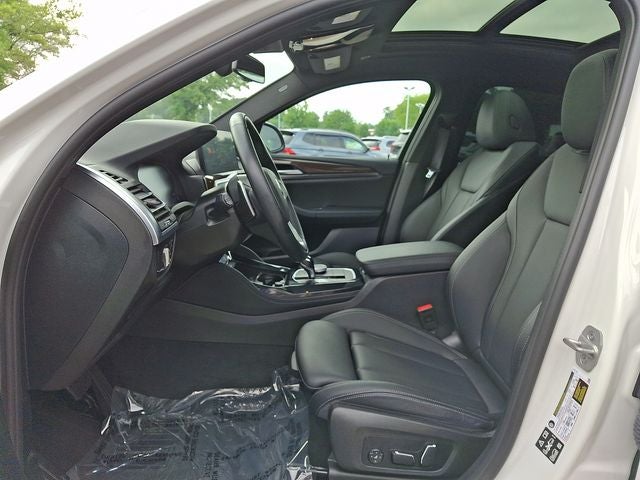 2024 BMW X4 xDrive30i